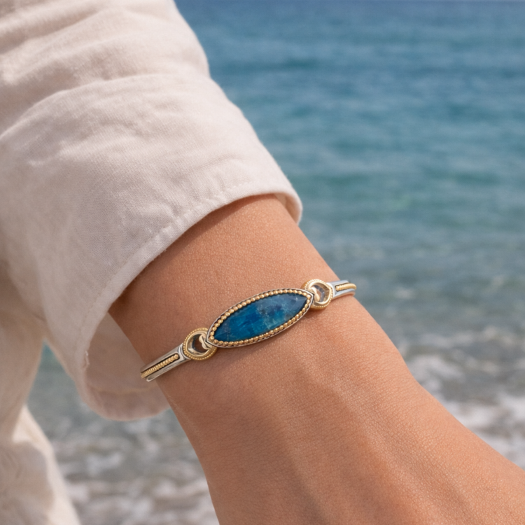 Βυζαντινό βραχιόλι χειροπέδα με ορυκτό απατίτη