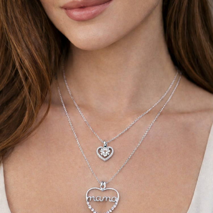 Ασημένιο μενταγιόν καρδιά MAMA με ζιργκόν.