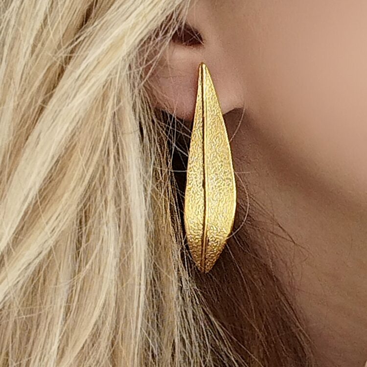 Γυναικεία σκουλαρίκια επίχρυσα φύλλο ελιάς.
