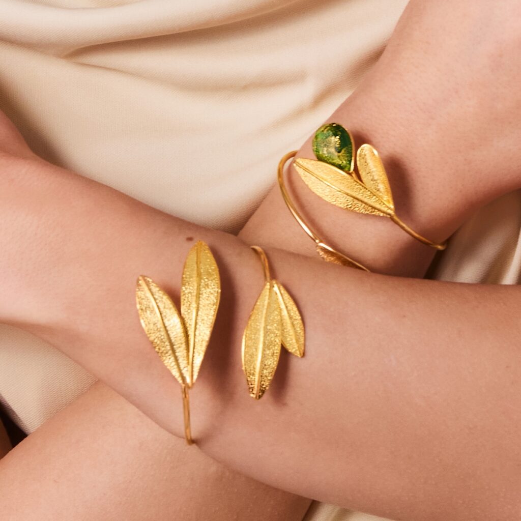 Γυναικεία Σκουλαρίκια
Γυναικεία Σκουλαρίκια